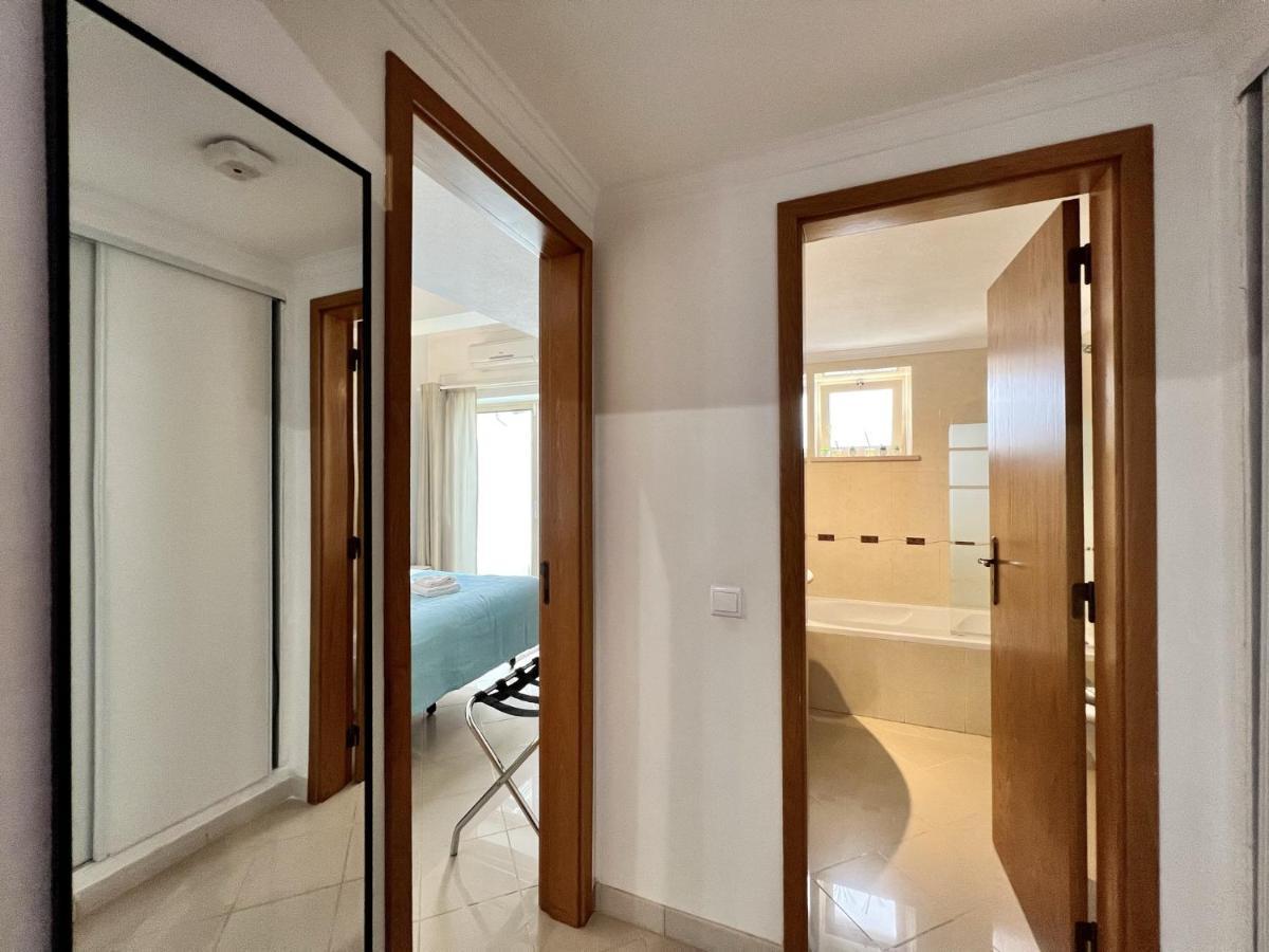 Apartment Stylish 1 By Homing Albufeira